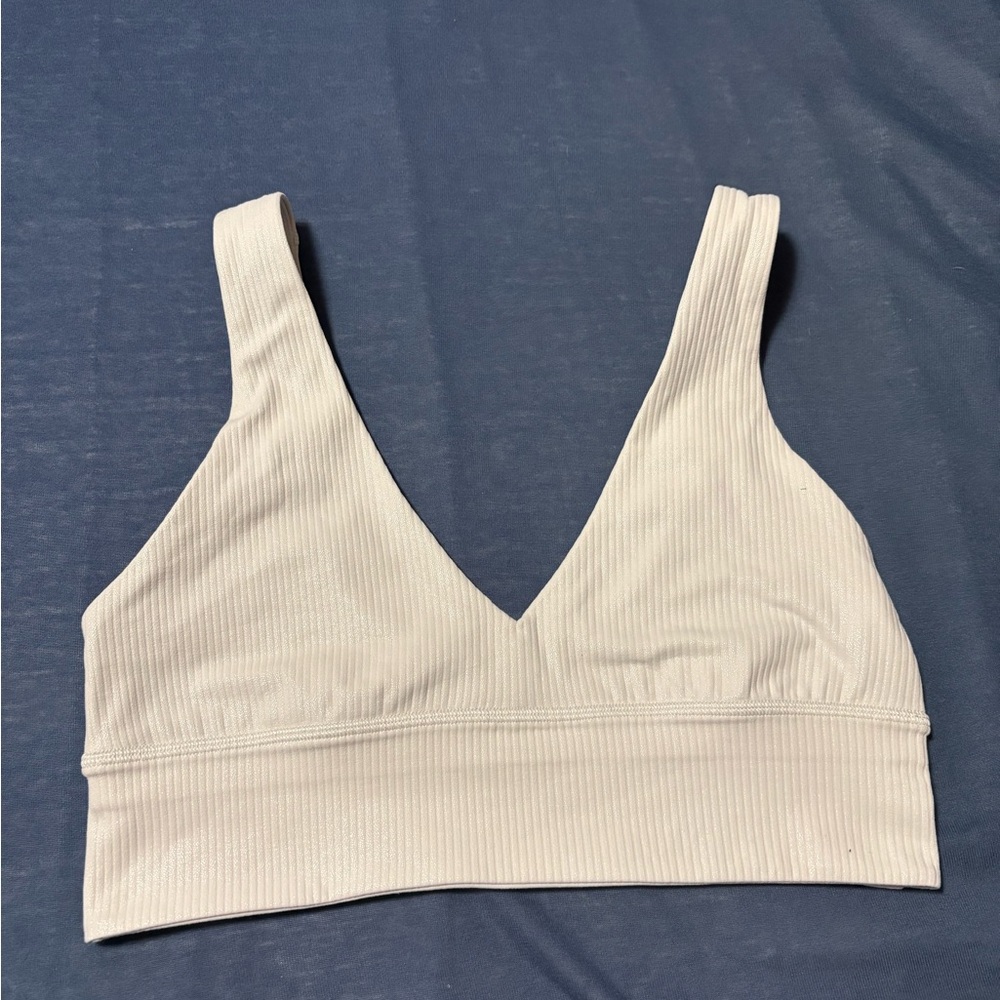 Lululemon Align V Neck Bra C/D size 8